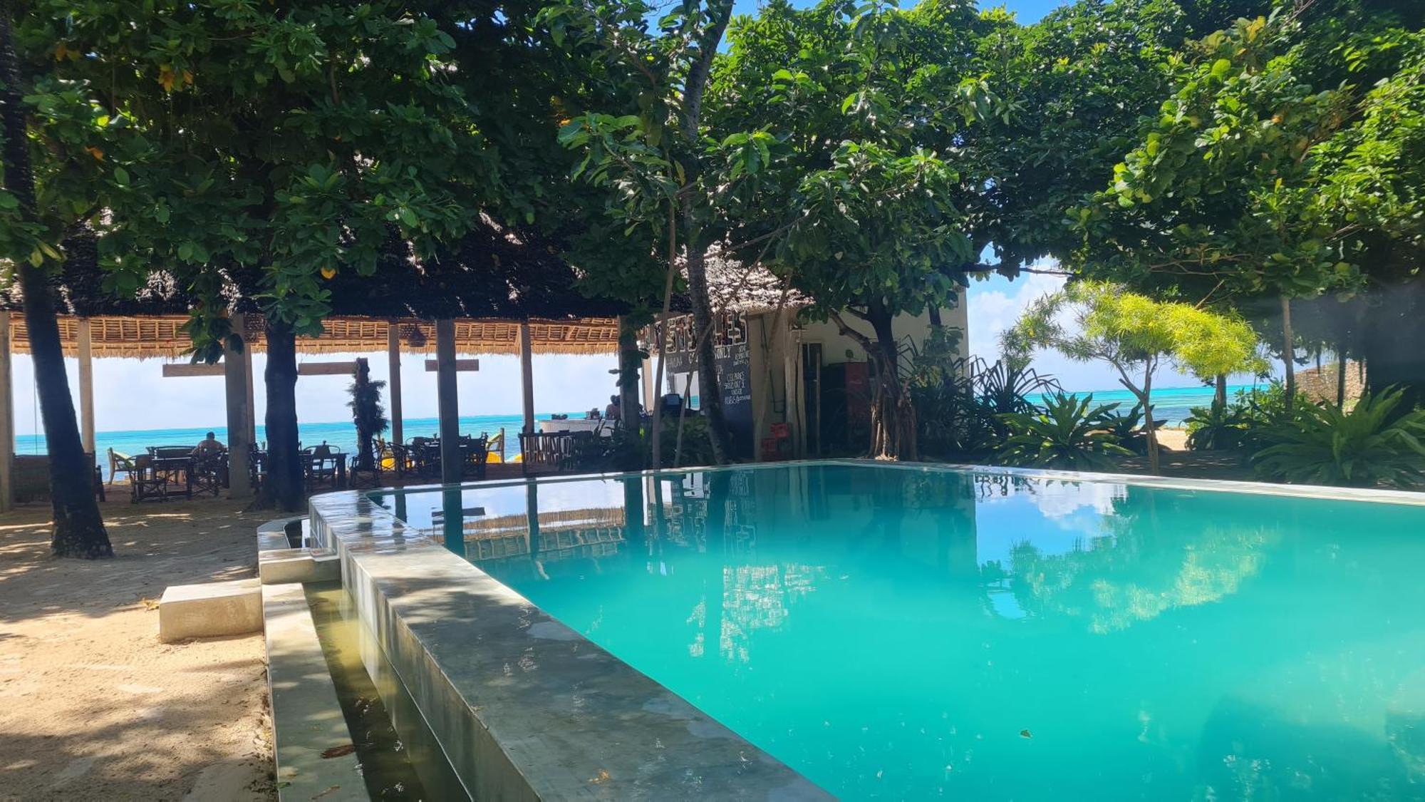 Garden Beach Bungalows Jambiani จัมเบียนี ภายนอก รูปภาพ