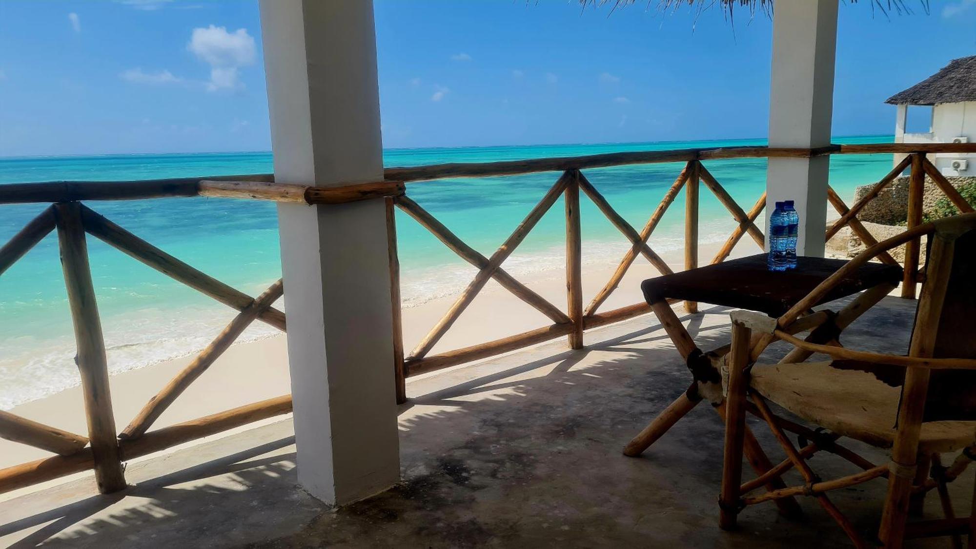 Garden Beach Bungalows Jambiani จัมเบียนี ภายนอก รูปภาพ