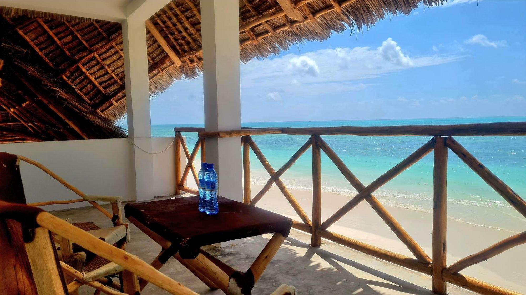 Garden Beach Bungalows Jambiani จัมเบียนี ภายนอก รูปภาพ